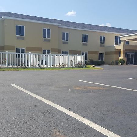 The Rutledge Inn Luverne Esterno foto