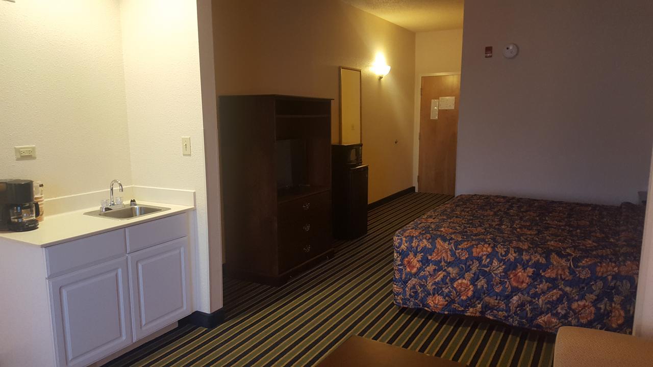 The Rutledge Inn Luverne Esterno foto