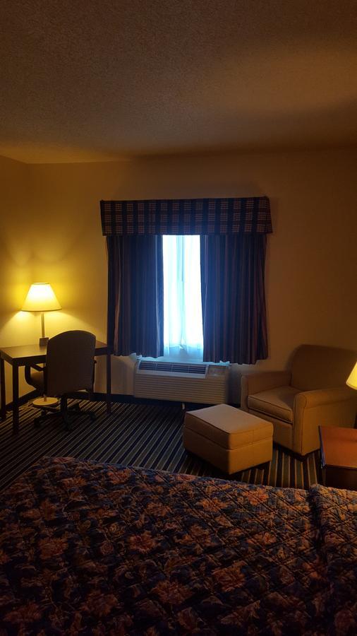 The Rutledge Inn Luverne Esterno foto