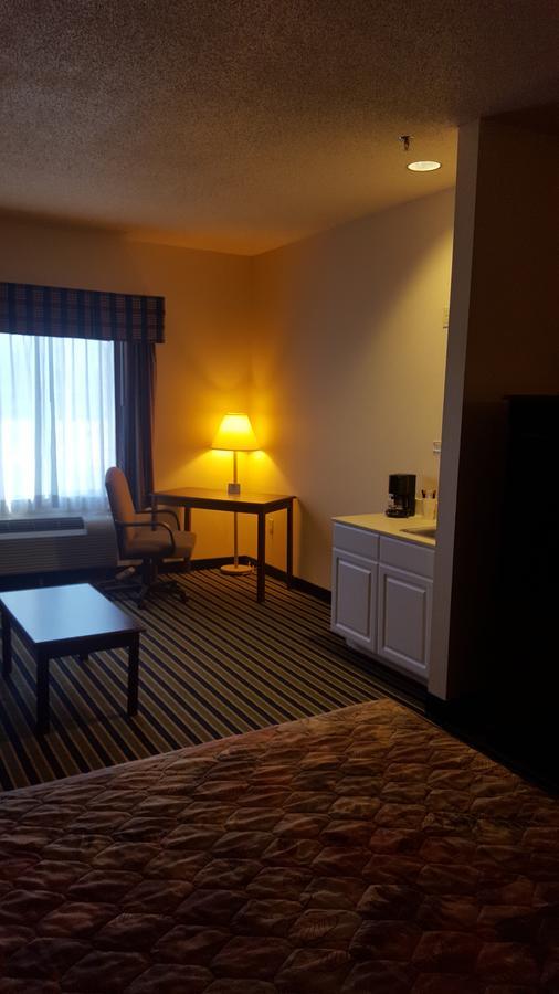 The Rutledge Inn Luverne Esterno foto
